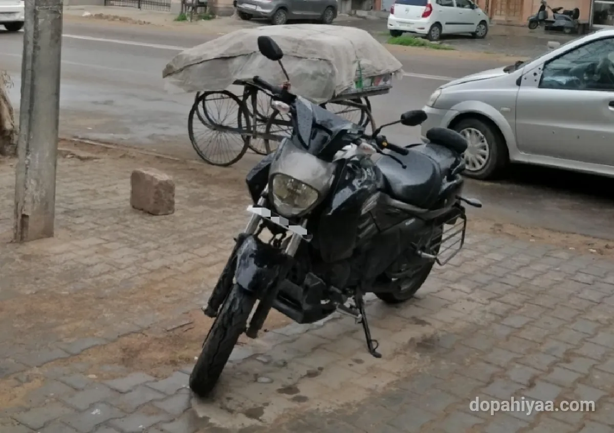 Suzuki Intruder Suzuki Intruder 150Fi Petrol - View 1