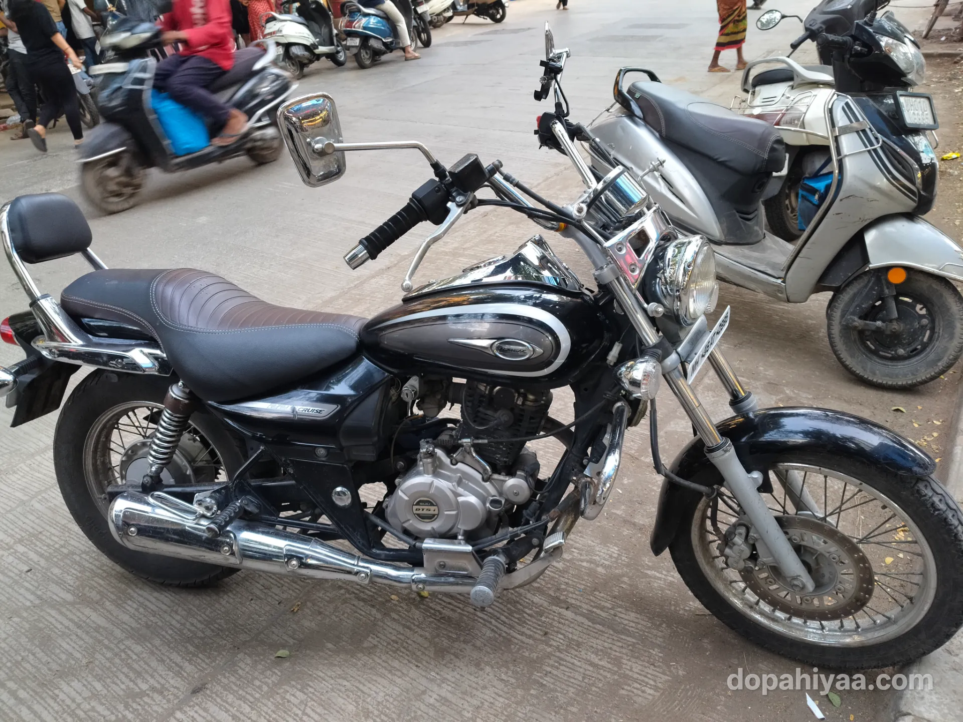 Bajaj Avenger 220 Good - View 1
